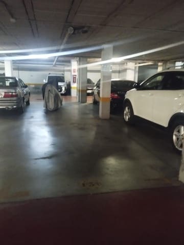 Garage zu verkaufen in Sevilla Stadt - 21.900 € (Ref: 10024237)
