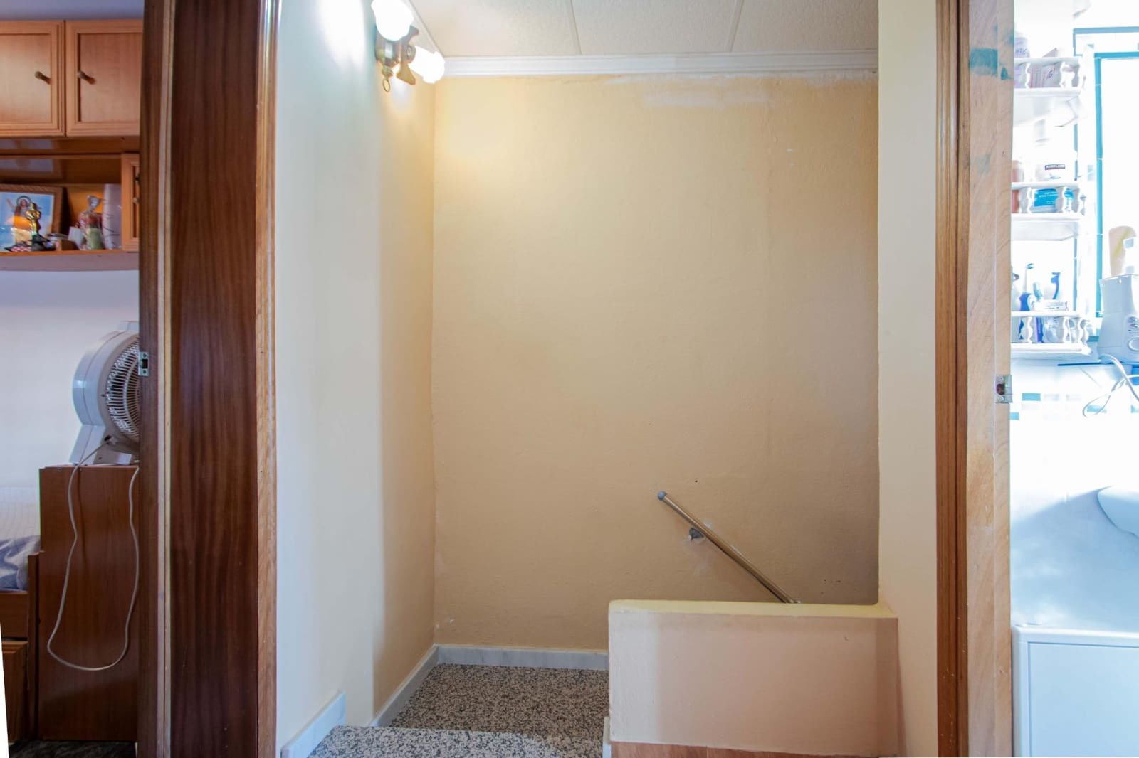 4 quarto Moradia em Banda para venda em Sevilha cidade - 180 000 € (Ref: 10024238)