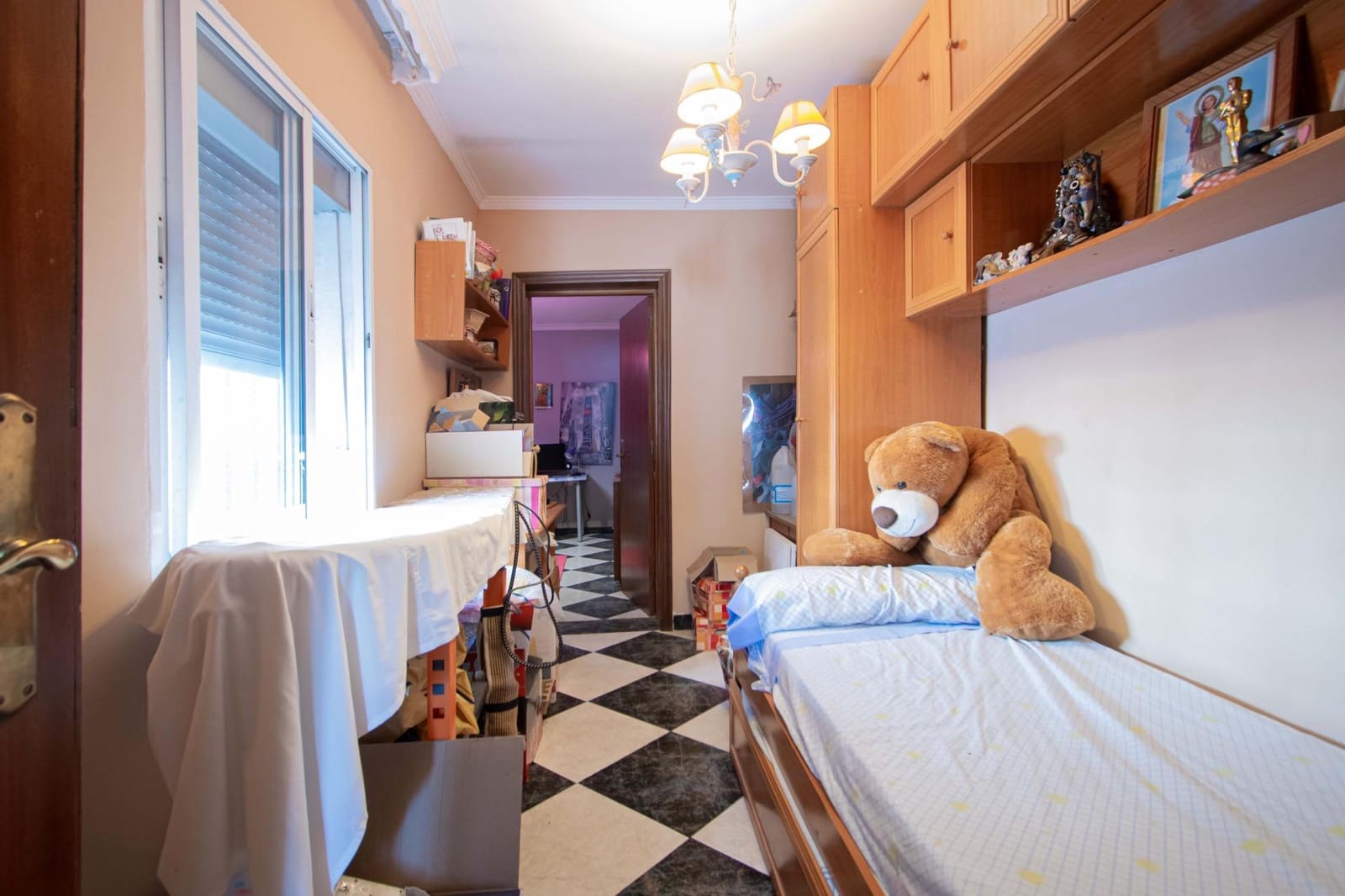 4 quarto Moradia em Banda para venda em Sevilha cidade - 180 000 € (Ref: 10024238)