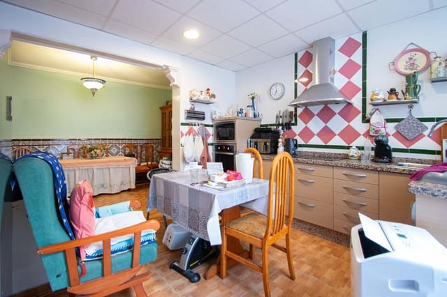 4 Zimmer Reihenhaus zu verkaufen in La Plata, Sevilla Stadt - 180.000 € (Ref: 10024238)
