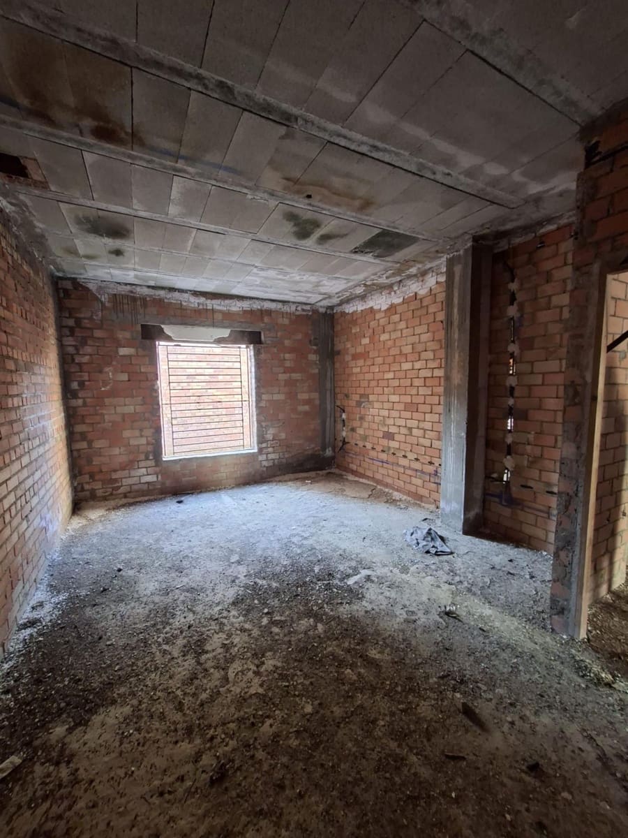 4 quarto Casa em Banda para venda em Guillena - 129 900 € (Ref: 10024241)