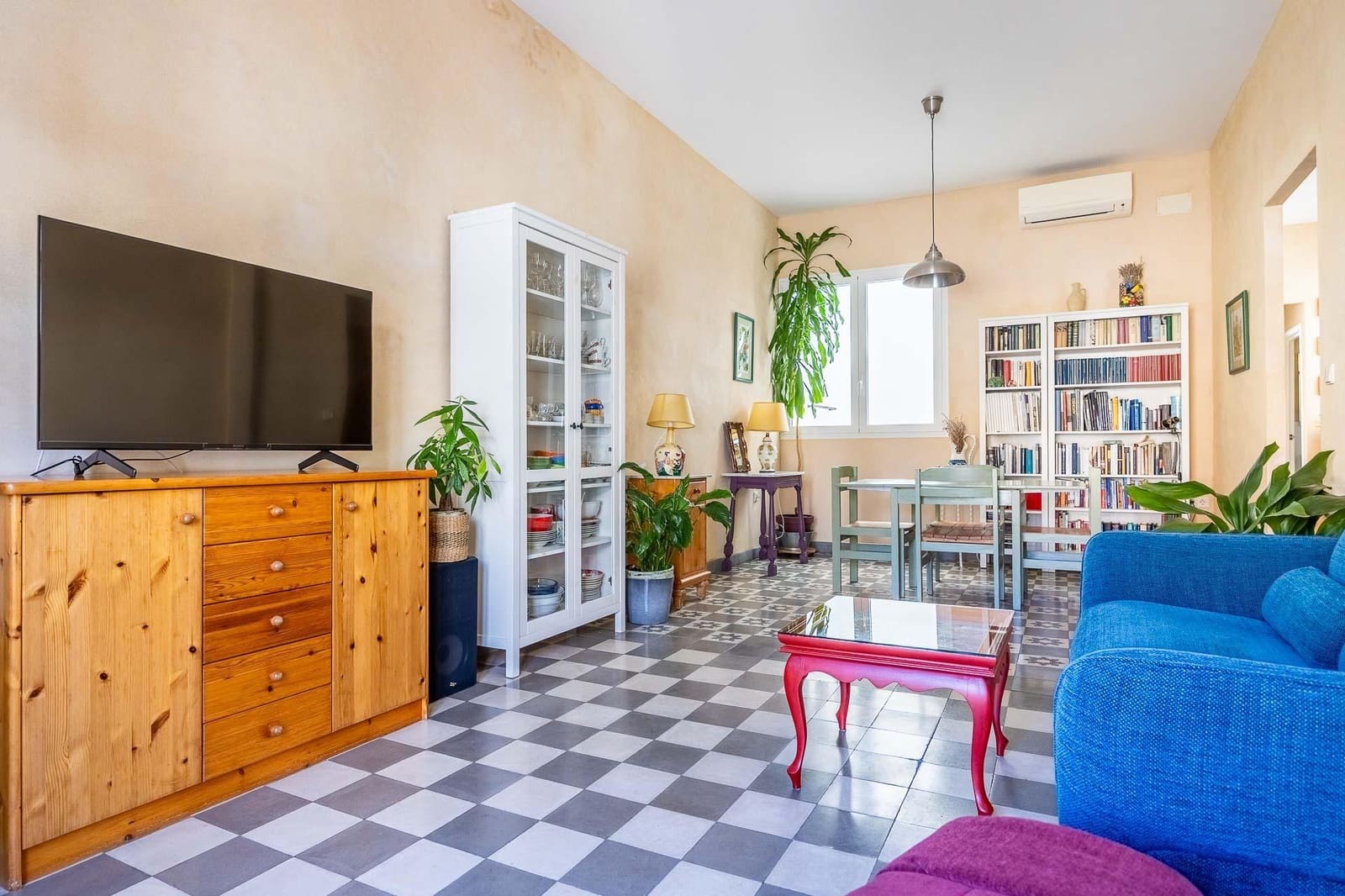 2 bedroom Flat for sale in Seville city - € 425,000 (Ref: 10025818)