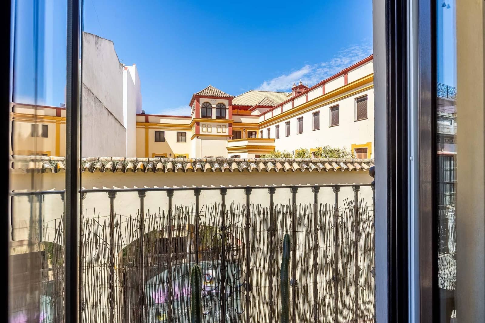 2 bedroom Flat for sale in Seville city - € 425,000 (Ref: 10025818)