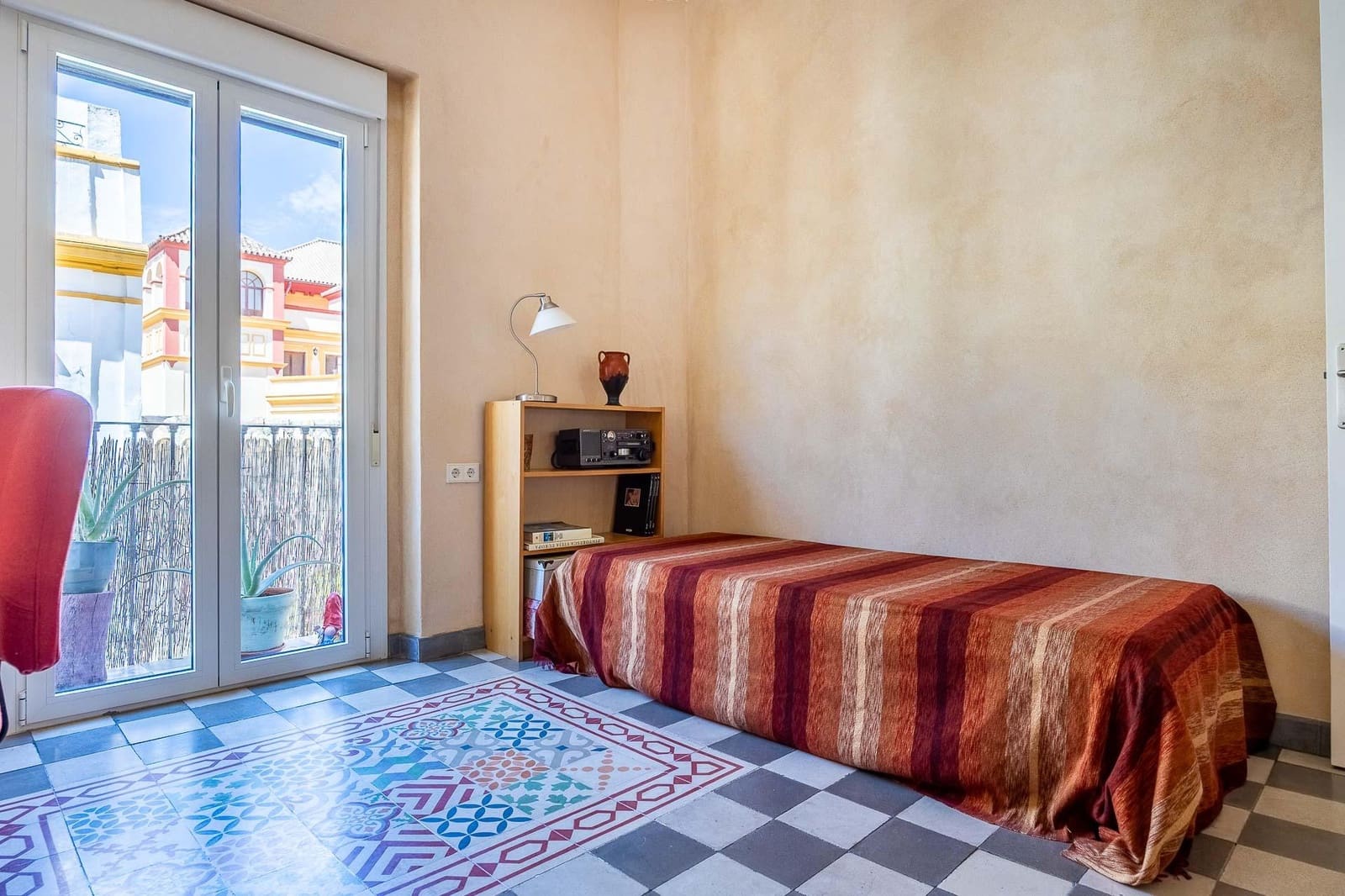2 bedroom Flat for sale in Seville city - € 425,000 (Ref: 10025818)