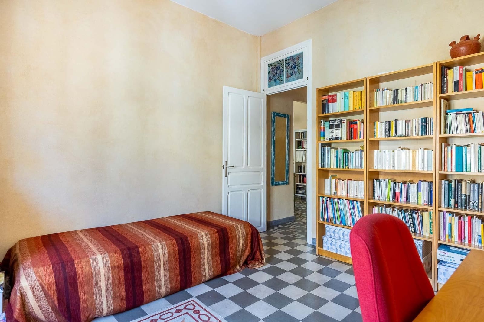 2 bedroom Flat for sale in Seville city - € 425,000 (Ref: 10025818)