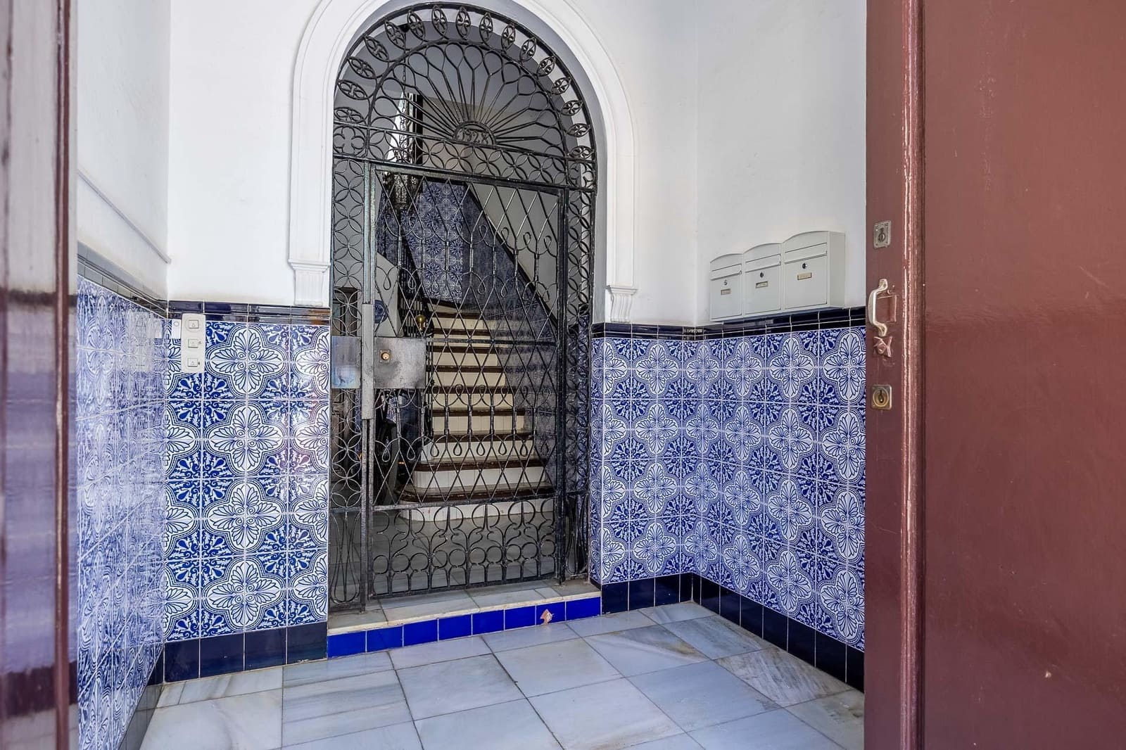 2 bedroom Flat for sale in Seville city - € 425,000 (Ref: 10025818)