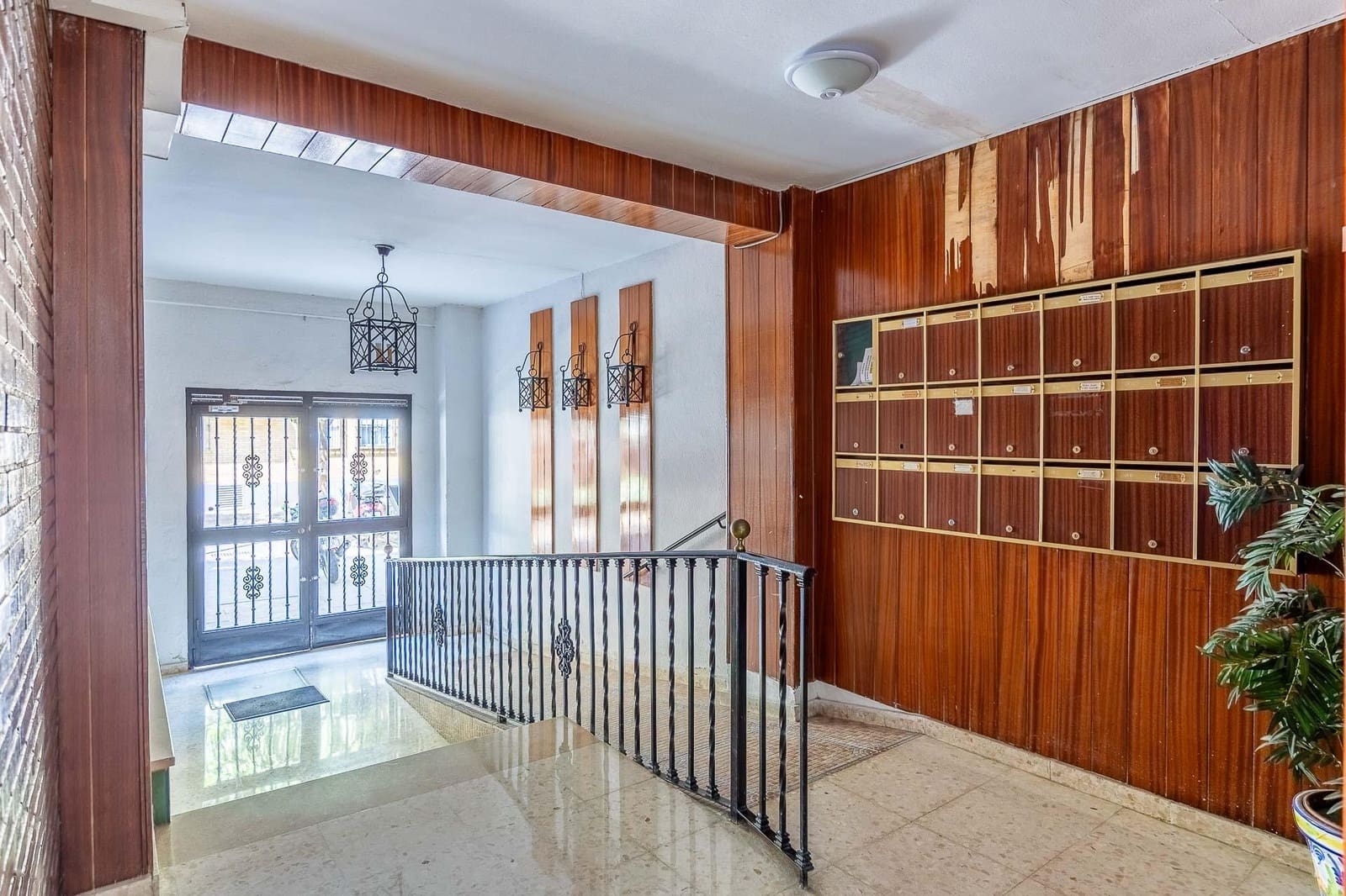 2 sovrum Lägenhet till salu i Sevilla stad - 155 000 € (Ref: 10025819)