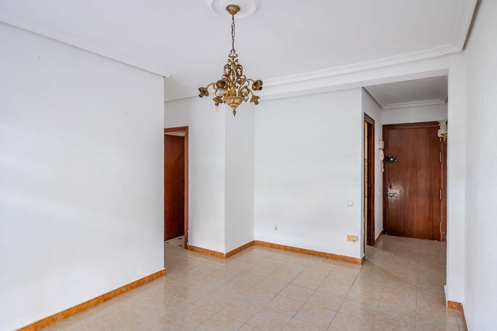 2 sovrum Lägenhet till salu i Sevilla stad - 155 000 € (Ref: 10025819)