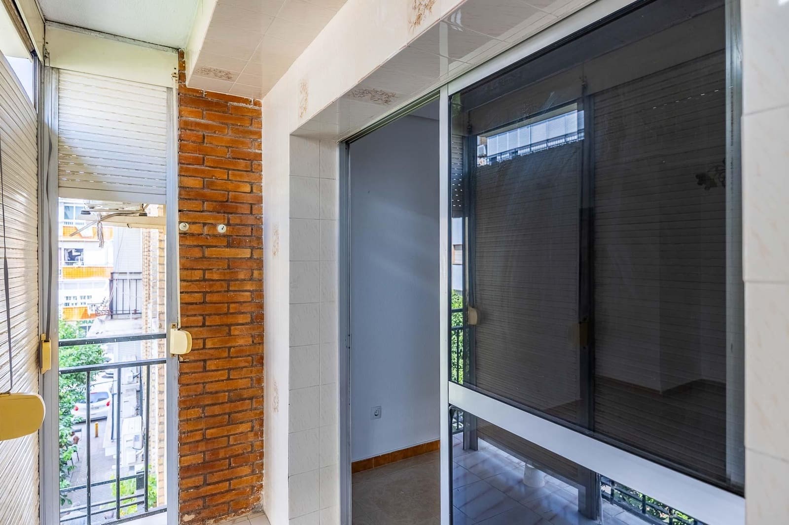 2 sovrum Lägenhet till salu i Sevilla stad - 155 000 € (Ref: 10025819)