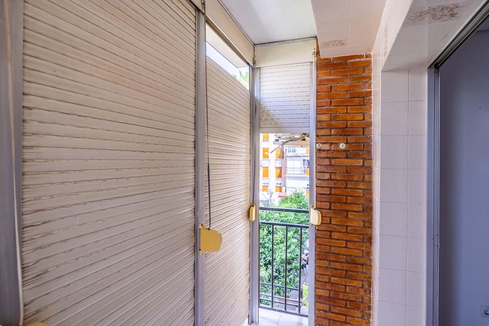 2 sovrum Lägenhet till salu i Sevilla stad - 155 000 € (Ref: 10025819)