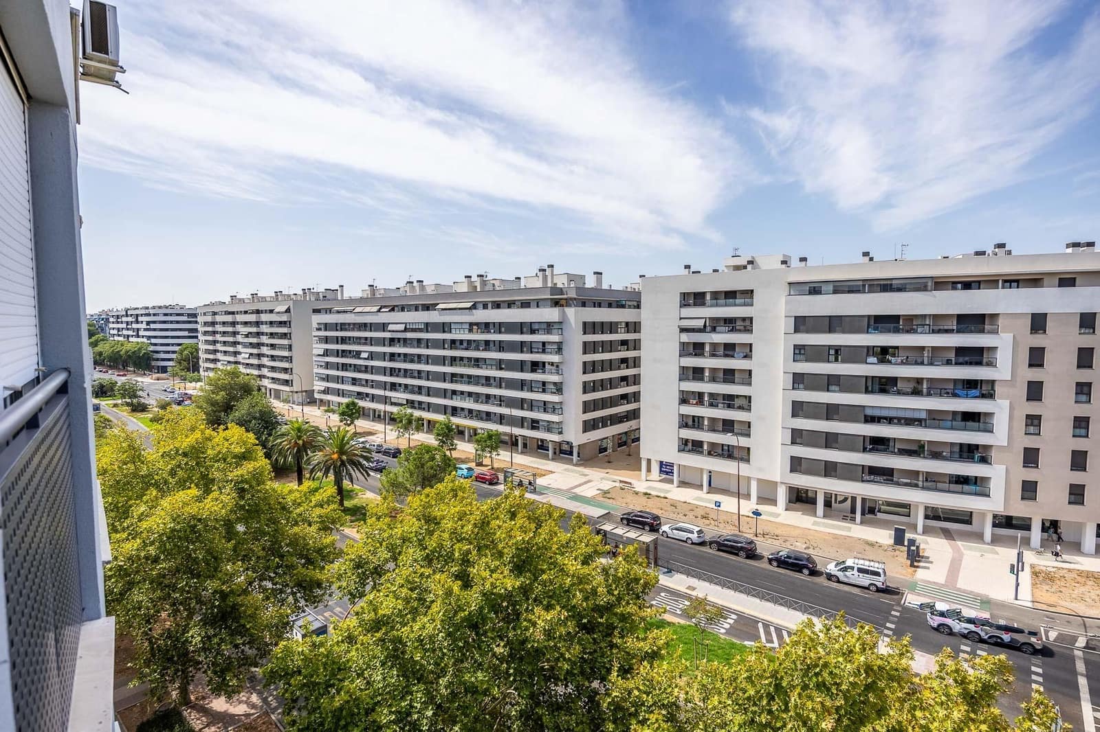 3 bedroom Flat for sale in Seville city with garage - € 230,000 (Ref: 10025820)