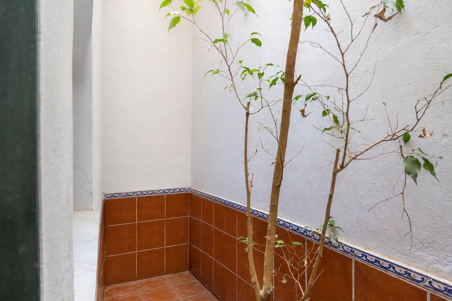 4 makuuhuone Omakotitalo myytävänä paikassa Sevilla kaupunki - 645 000 € (Ref: 10025821)