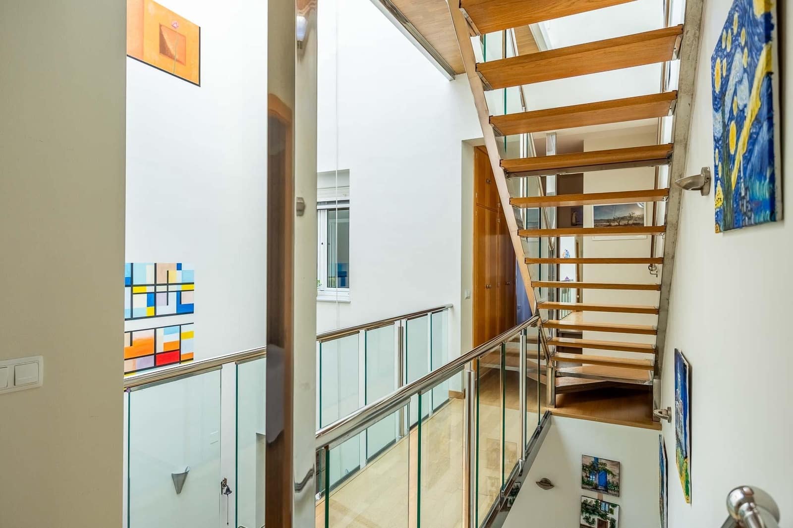 4 makuuhuone Omakotitalo myytävänä paikassa Sevilla kaupunki - 645 000 € (Ref: 10025821)