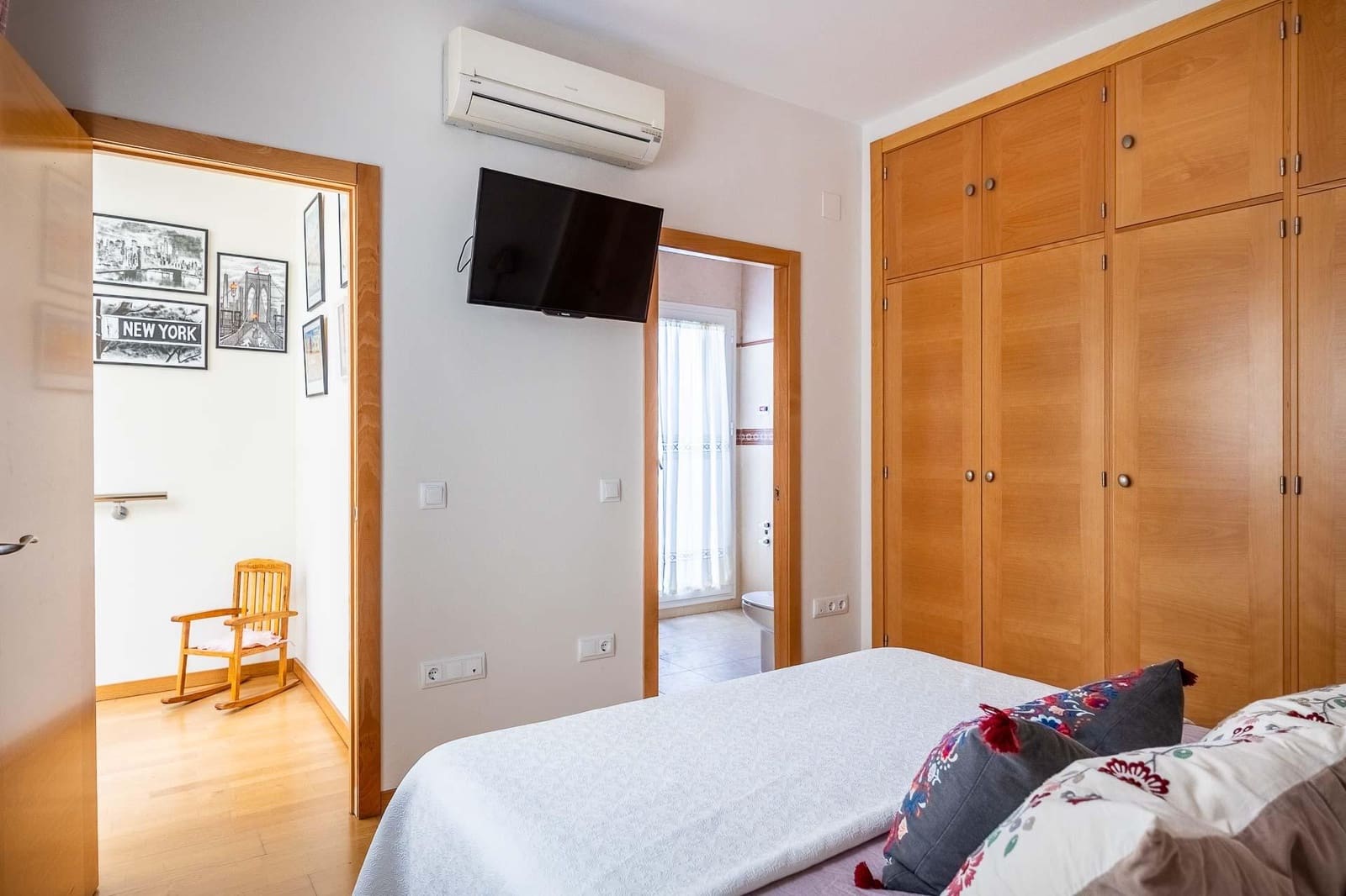 4 makuuhuone Omakotitalo myytävänä paikassa Sevilla kaupunki - 645 000 € (Ref: 10025821)