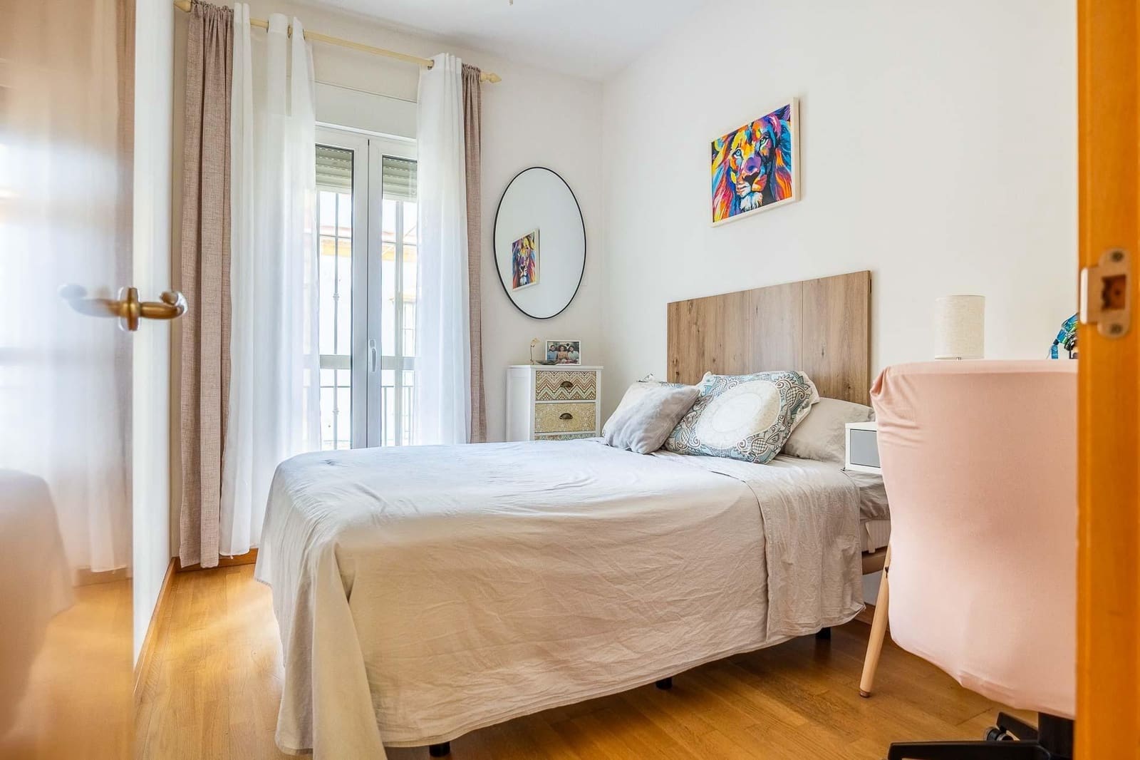 4 makuuhuone Omakotitalo myytävänä paikassa Sevilla kaupunki - 645 000 € (Ref: 10025821)