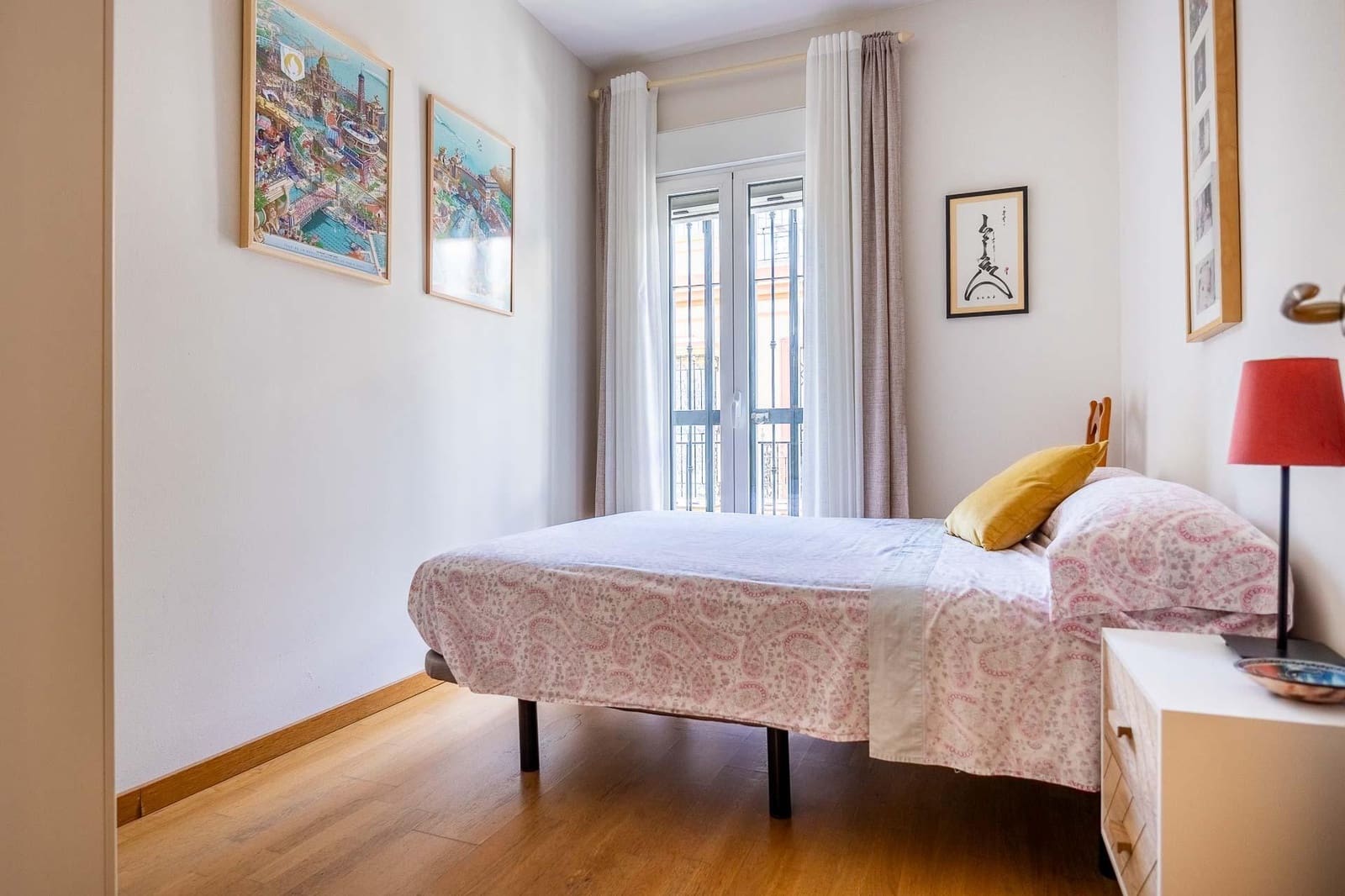 4 makuuhuone Omakotitalo myytävänä paikassa Sevilla kaupunki - 645 000 € (Ref: 10025821)