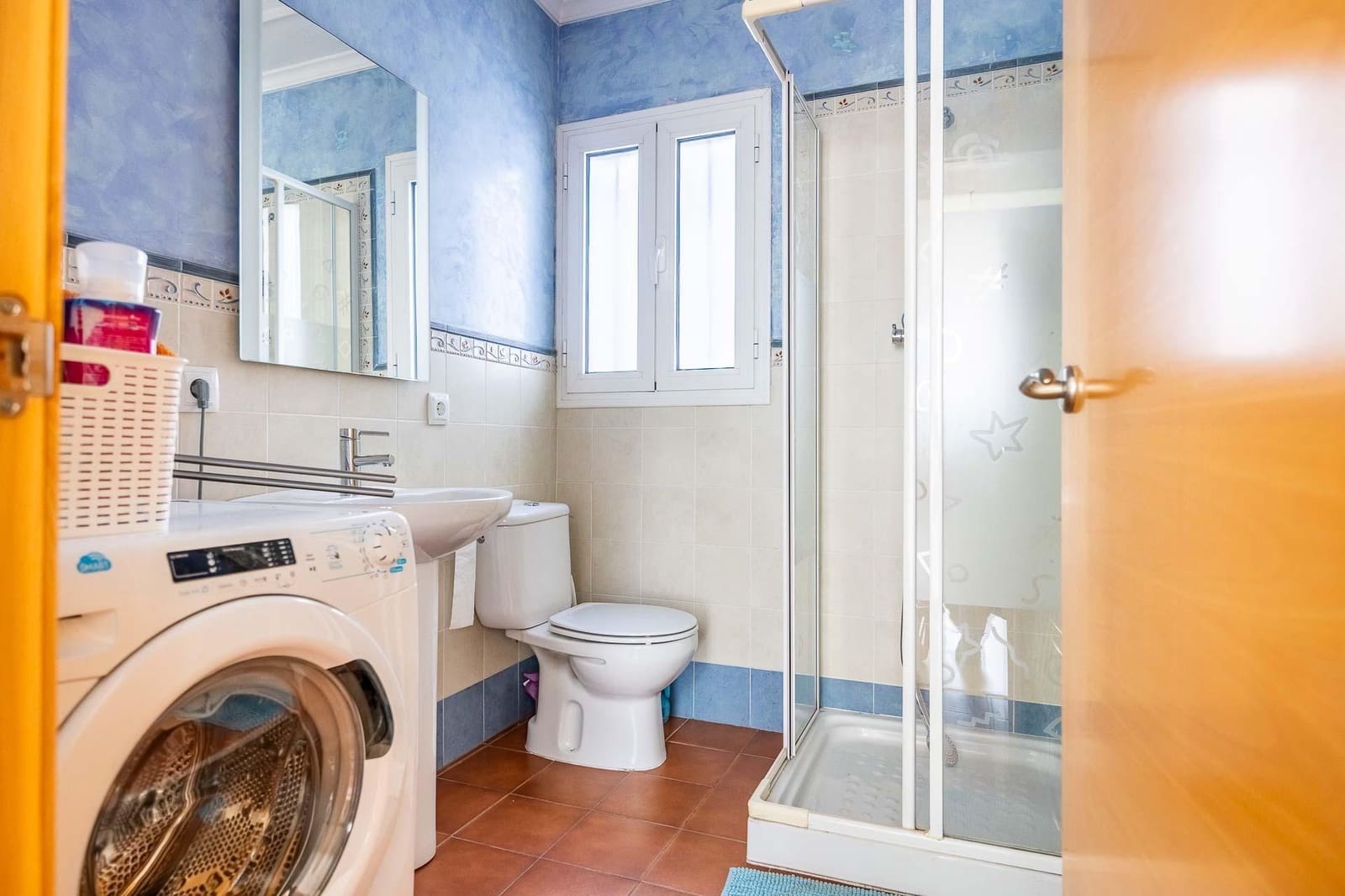 4 makuuhuone Omakotitalo myytävänä paikassa Sevilla kaupunki - 645 000 € (Ref: 10025821)