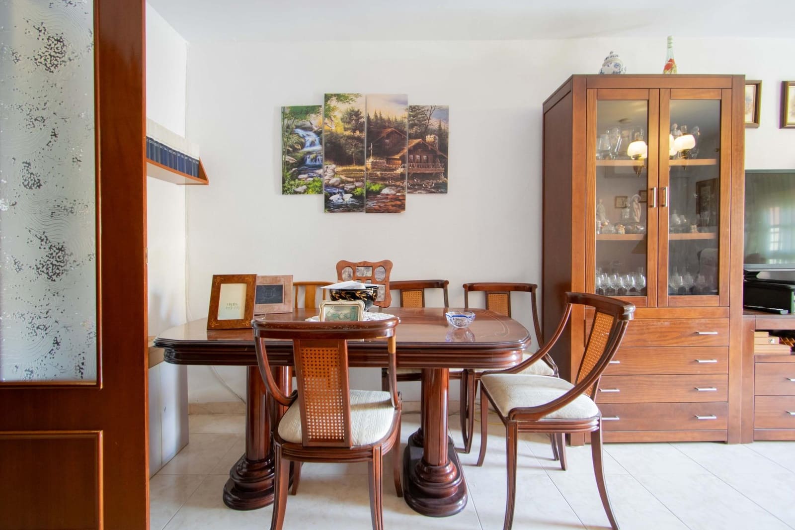 4 bedroom Flat for sale in Seville city - € 449,000 (Ref: 10027401)
