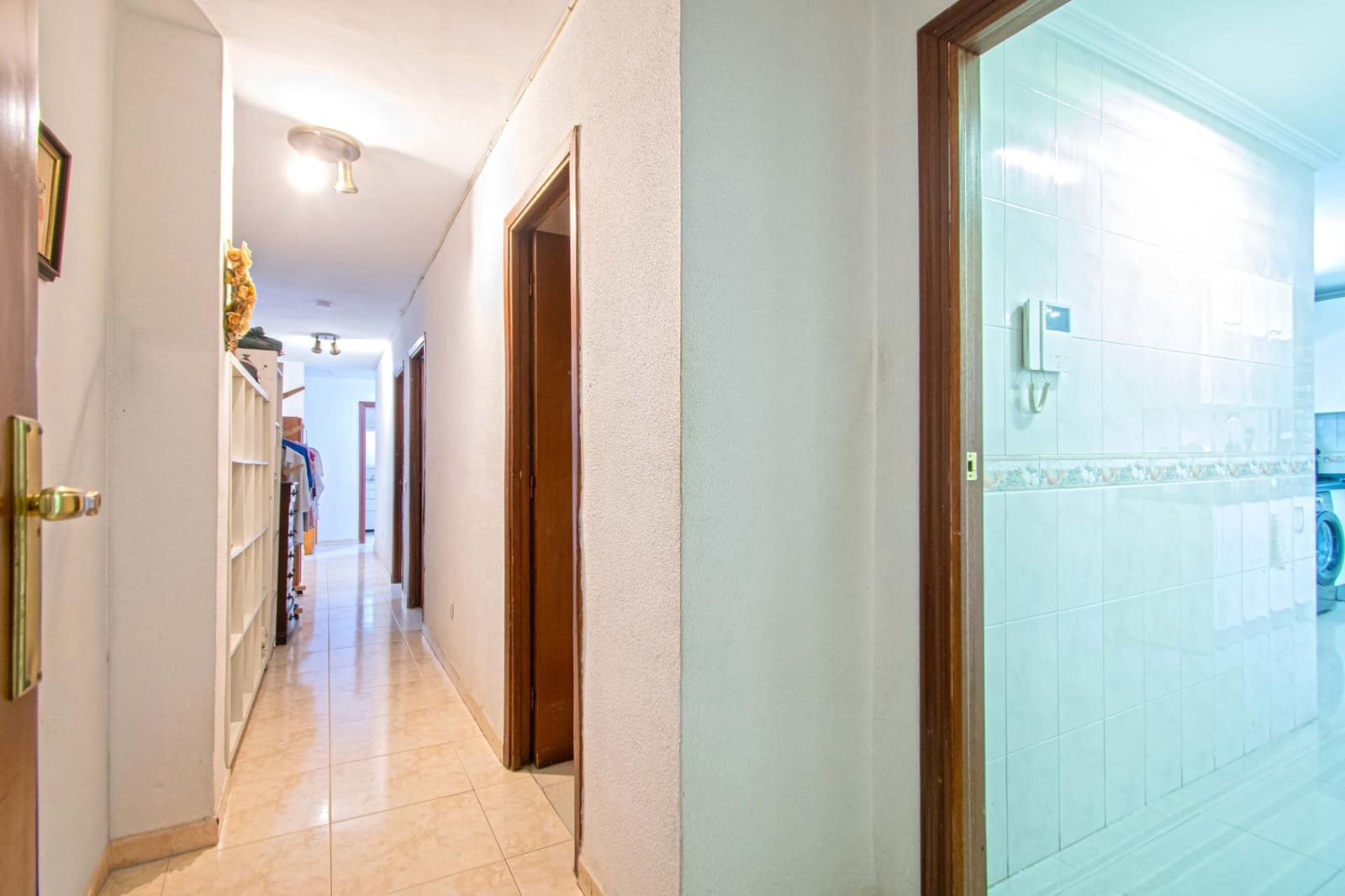 4 bedroom Flat for sale in Seville city - € 449,000 (Ref: 10027401)