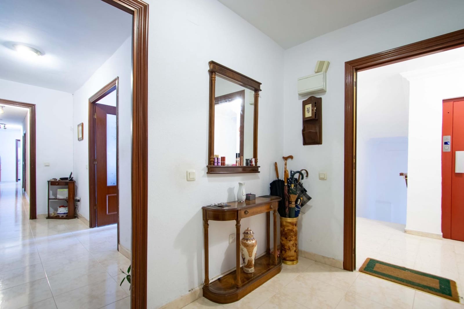 4 bedroom Flat for sale in Seville city - € 449,000 (Ref: 10027401)