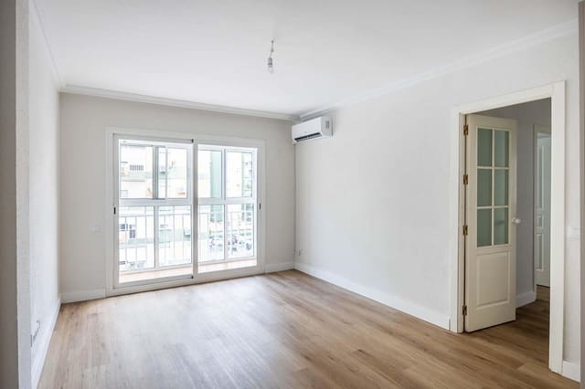 3 sypialnia Mieszkanie na sprzedaż w Rochelambert, Miasto Sewilla - 198 000 € (Ref: 10027402)
