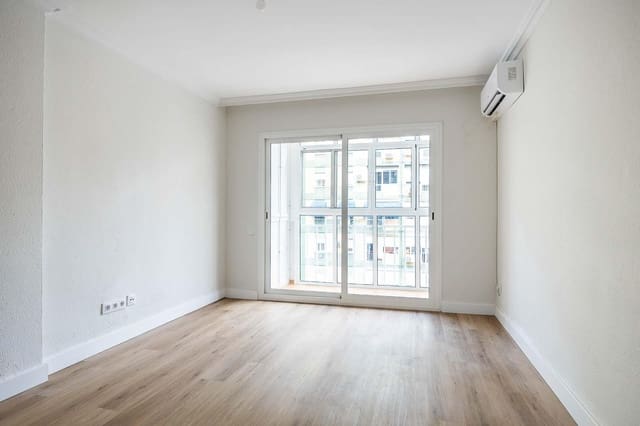 3 sypialnia Mieszkanie na sprzedaż w Rochelambert, Miasto Sewilla - 198 000 € (Ref: 10027402)