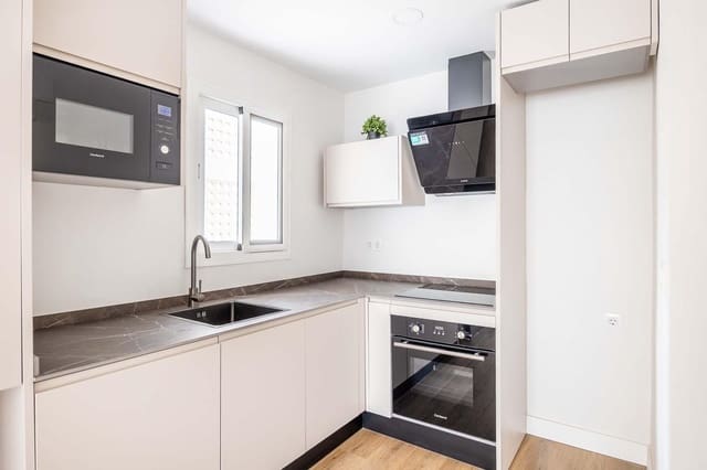 3 sypialnia Mieszkanie na sprzedaż w Rochelambert, Miasto Sewilla - 198 000 € (Ref: 10027402)