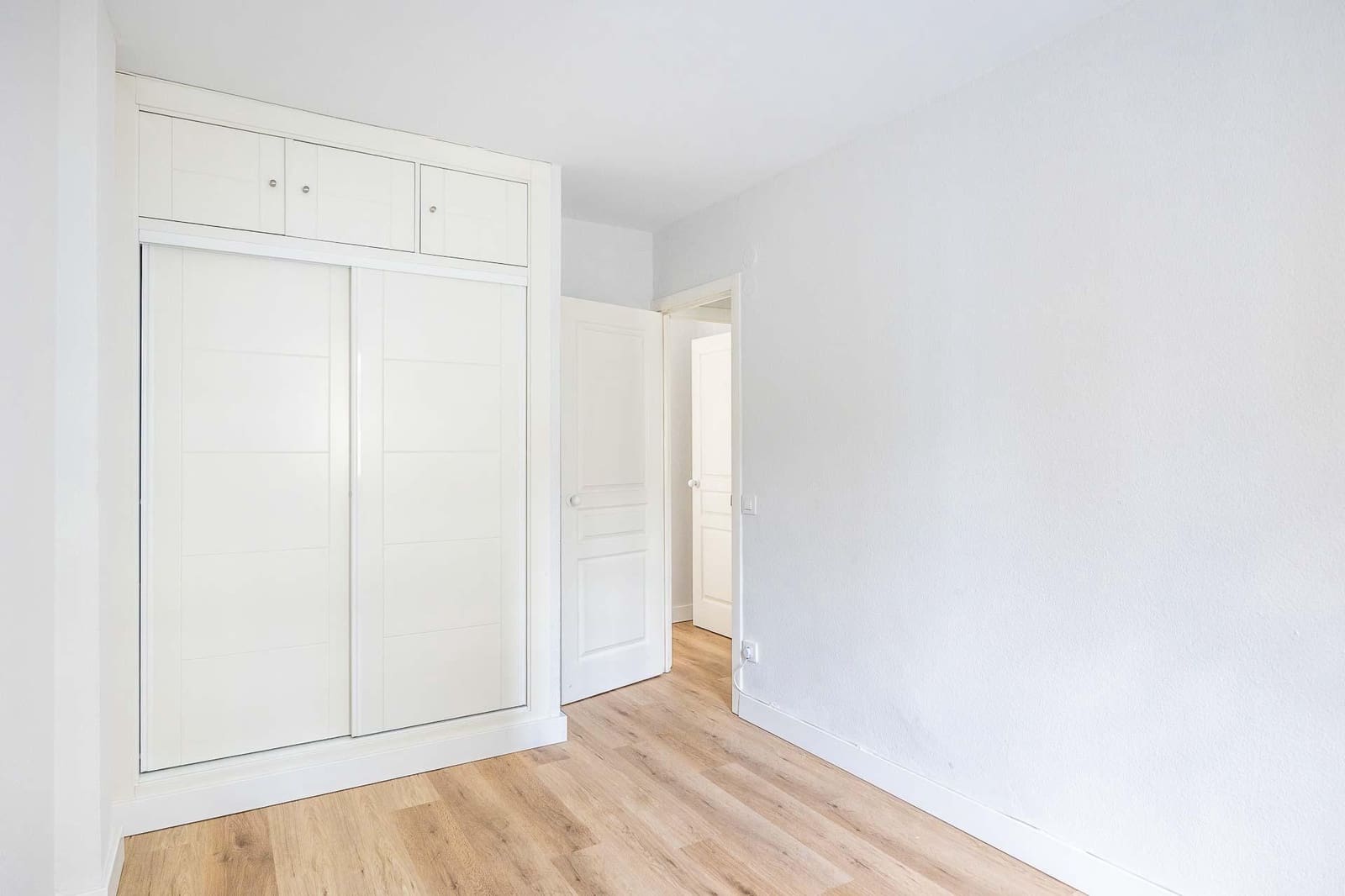 3 sovrum Lägenhet till salu i Sevilla stad - 198 000 € (Ref: 10027402)