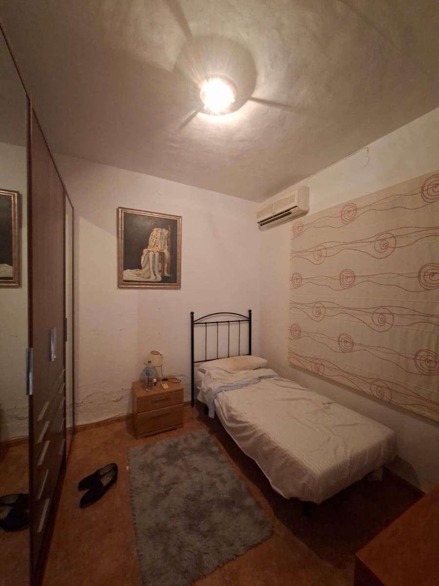 5 camera da letto Villa in vendita in Villanueva del Rio y Minas con piscina garage - 185.000 € (Rif: 10032131)