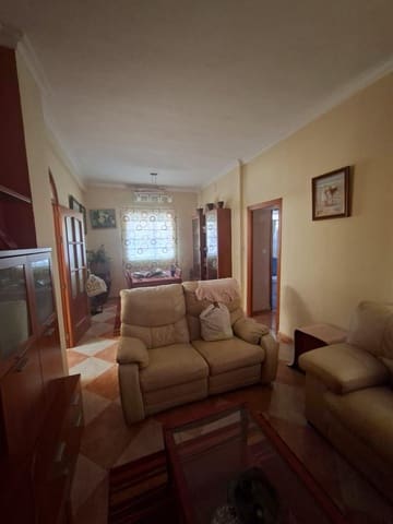 5 camera da letto Villa in vendita in Villanueva del Río y Minas con piscina garage - 185.000 € (Rif: 10032131)
