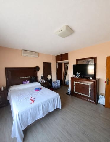 5 camera da letto Villa in vendita in Villanueva del Río y Minas con piscina garage - 185.000 € (Rif: 10032131)