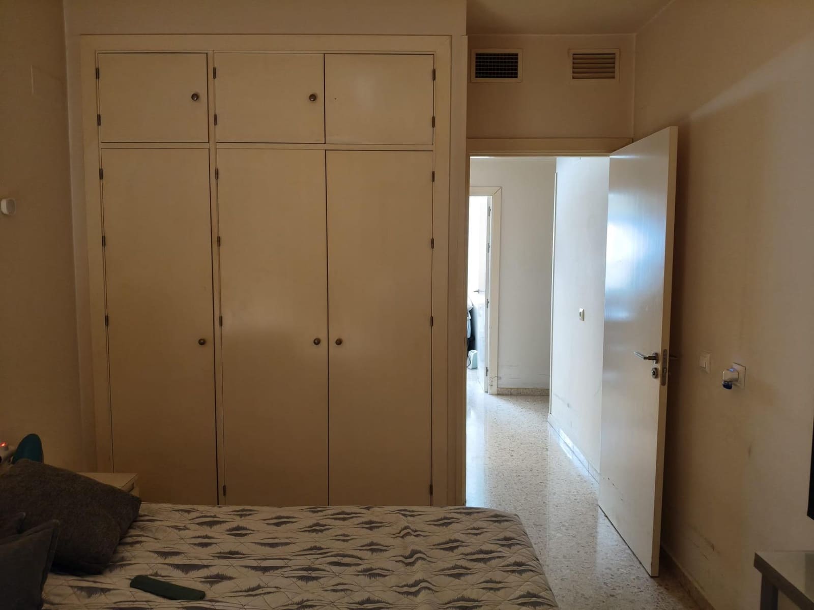 3 soverom Leilighet til salgs i Sevilla by med garasje - € 215 000 (Ref: 10032132)