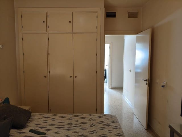 3 soverom Leilighet til salgs i Sevilla by med garasje - € 215 000 (Ref: 10032132)