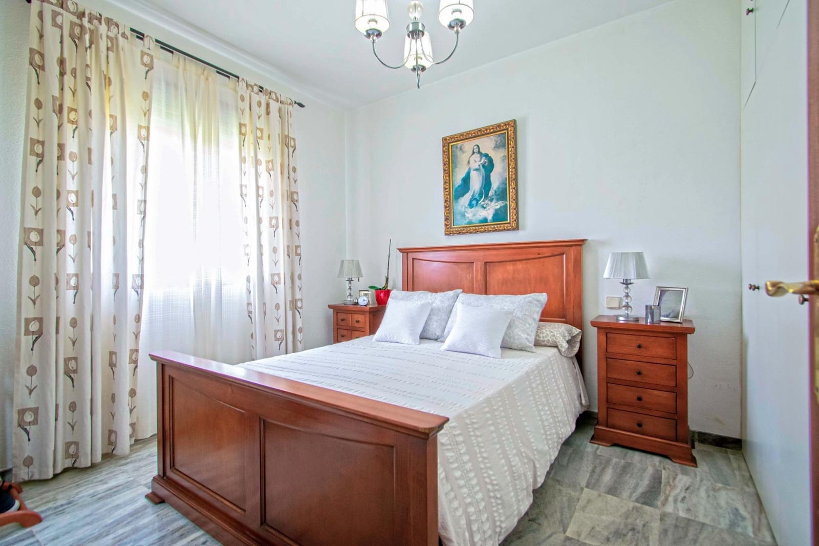 4 makuuhuone Asunto myytävänä paikassa Sevilla kaupunki mukana uima-altaan - 295 000 € (Ref: 10034065)