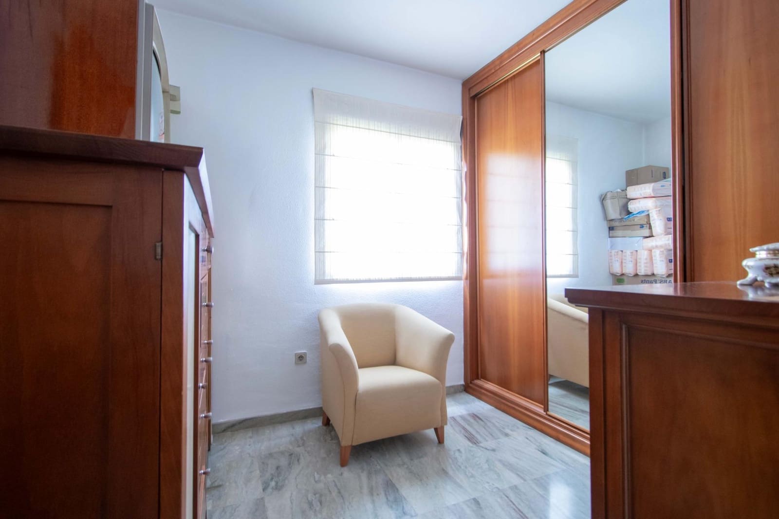 4 makuuhuone Asunto myytävänä paikassa Sevilla kaupunki mukana uima-altaan - 295 000 € (Ref: 10034065)