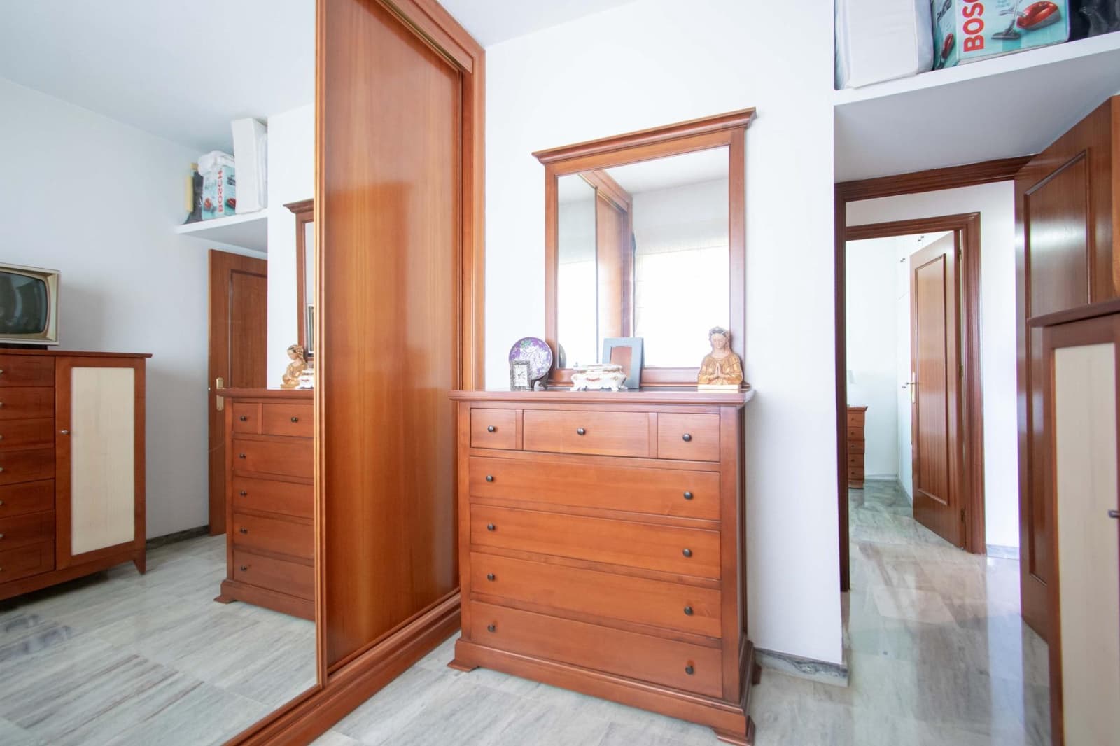 4 makuuhuone Asunto myytävänä paikassa Sevilla kaupunki mukana uima-altaan - 295 000 € (Ref: 10034065)