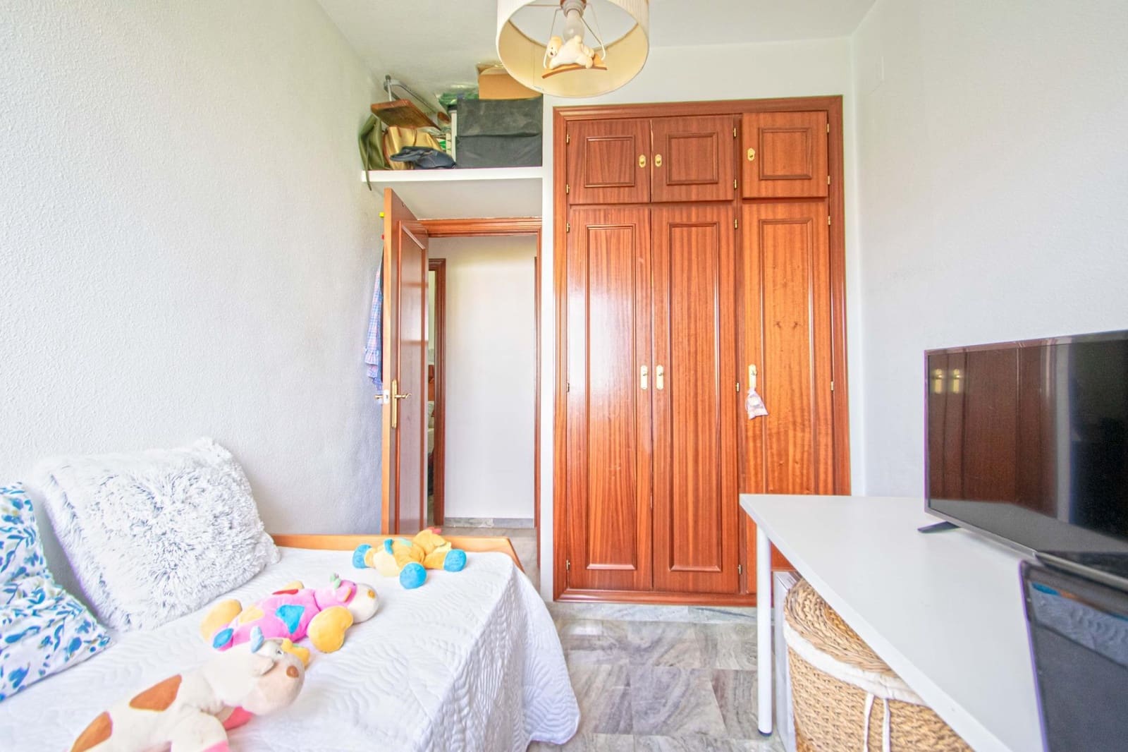 4 makuuhuone Asunto myytävänä paikassa Sevilla kaupunki mukana uima-altaan - 295 000 € (Ref: 10034065)