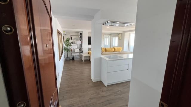 1 sovrum Lägenhet att hyra i Sevilla stad med garage - 1 000 € (Ref: 10034066)
