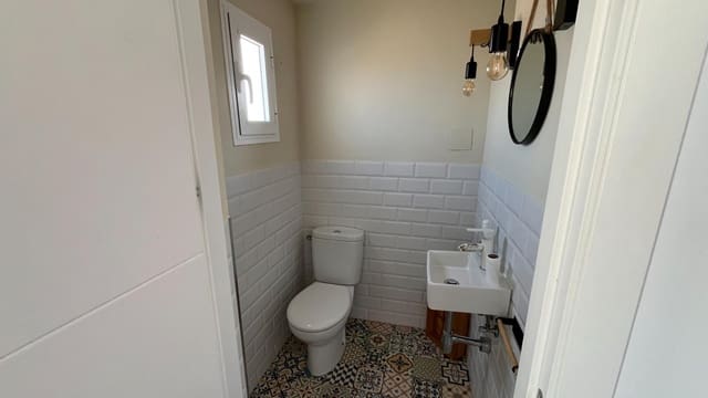 1 sovrum Lägenhet att hyra i Sevilla stad med garage - 1 000 € (Ref: 10034066)