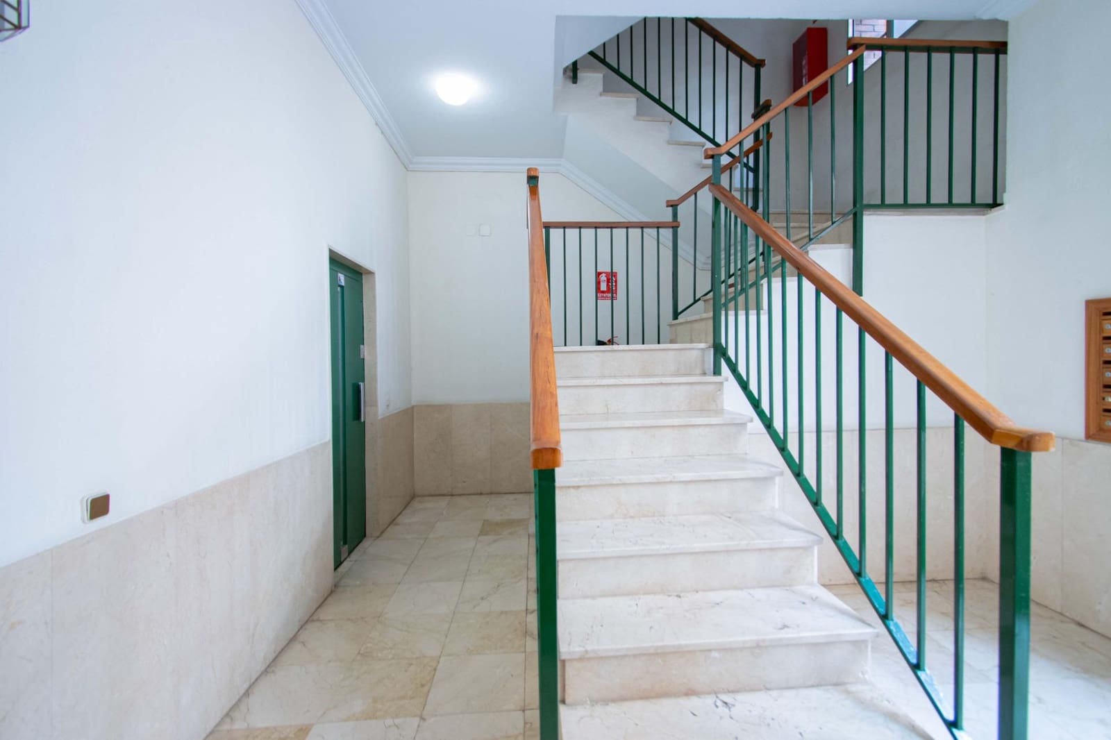 2 makuuhuone Asunto myytävänä paikassa Sevilla kaupunki - 349 990 € (Ref: 10034067)
