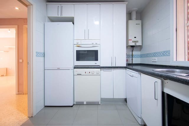 2 makuuhuone Asunto myytävänä paikassa Sevilla kaupunki - 349 990 € (Ref: 10034067)