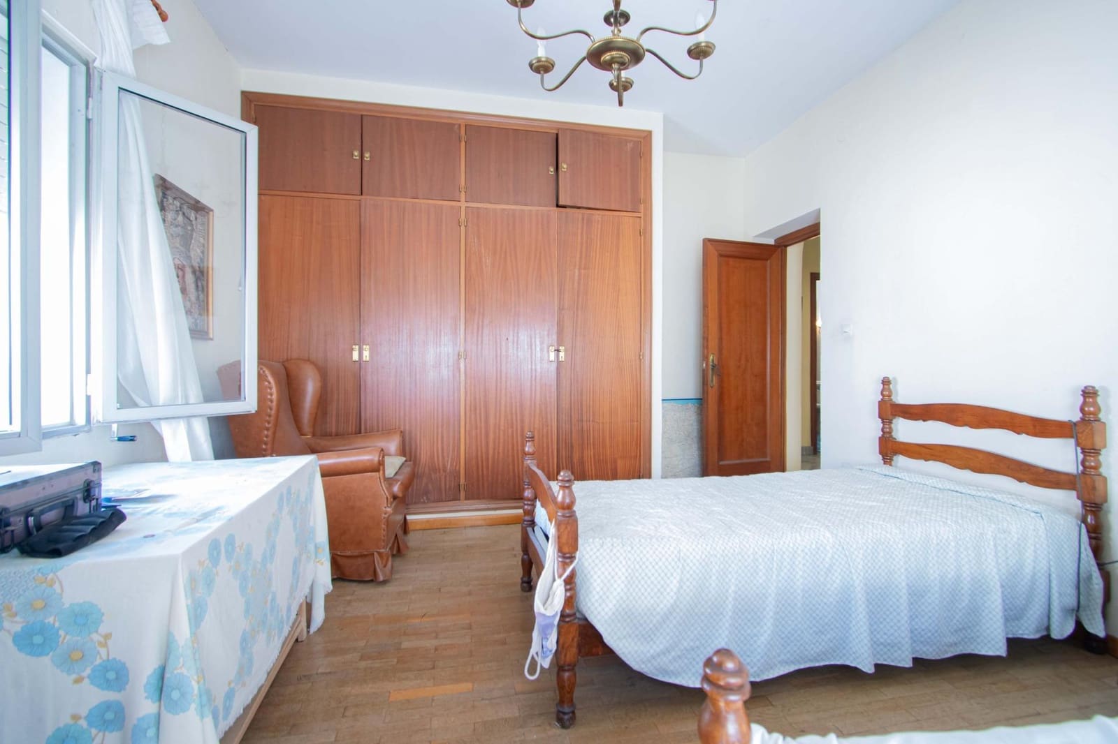 7 sypialnia Willa na sprzedaż w Miasto Sewilla z garażem - 895 000 € (Ref: 10041232)