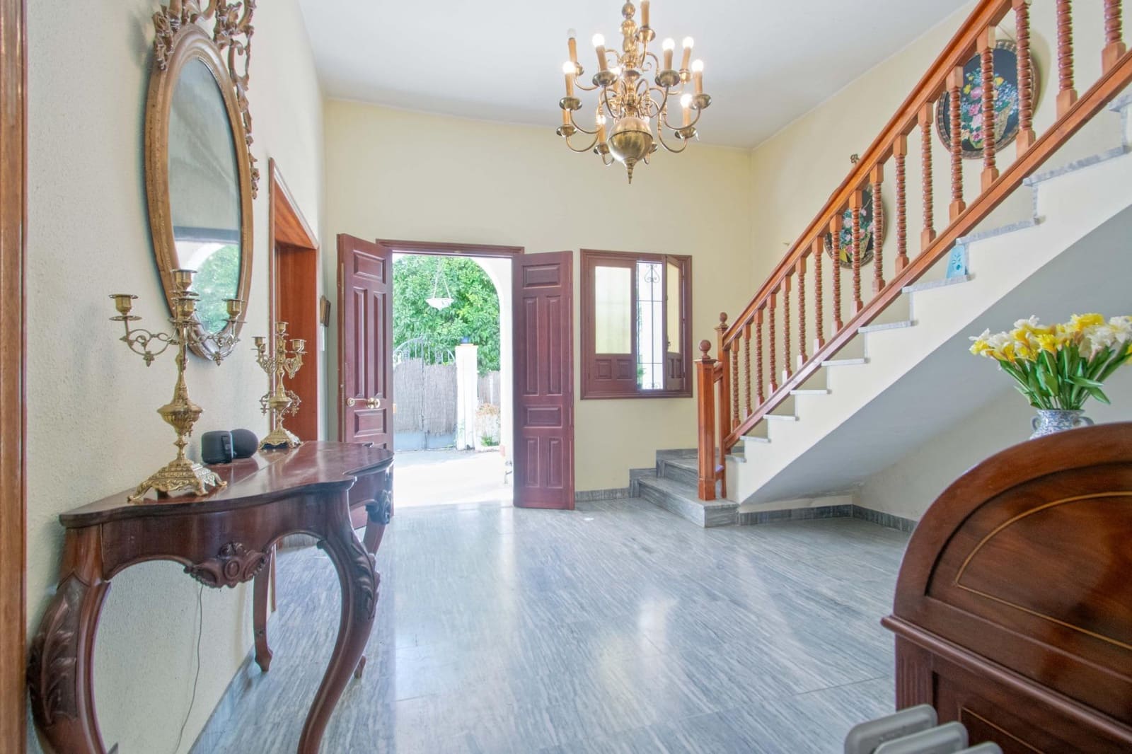 7 sypialnia Willa na sprzedaż w Miasto Sewilla z garażem - 895 000 € (Ref: 10041232)