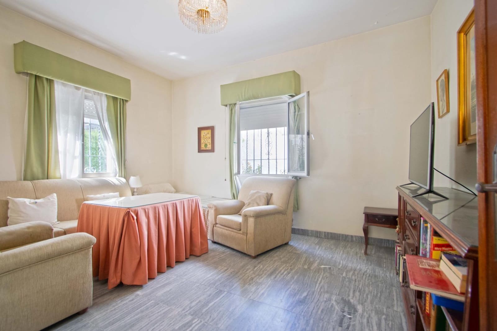 7 sypialnia Willa na sprzedaż w Miasto Sewilla z garażem - 895 000 € (Ref: 10041232)