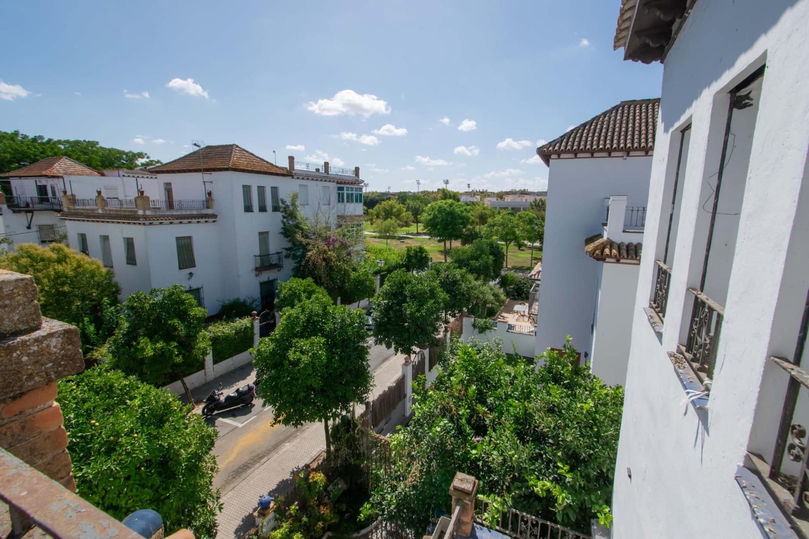 7 sypialnia Willa na sprzedaż w Miasto Sewilla z garażem - 895 000 € (Ref: 10041232)