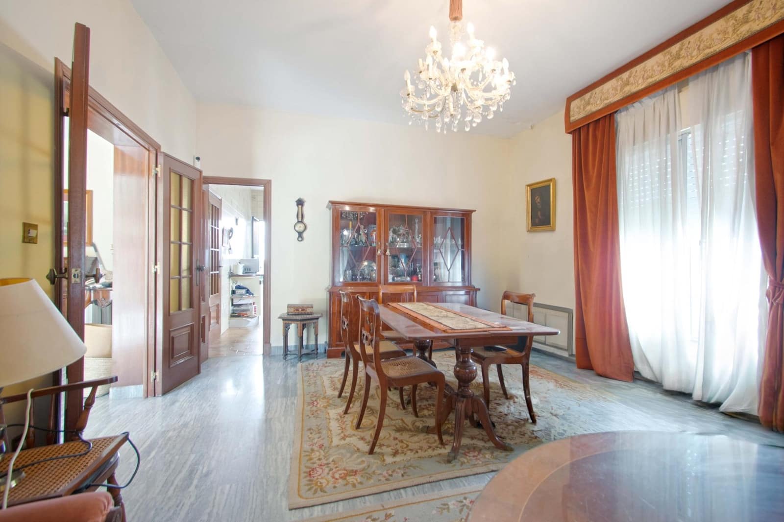 7 sypialnia Willa na sprzedaż w Miasto Sewilla z garażem - 895 000 € (Ref: 10041232)