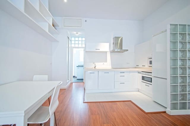 1 makuuhuone Huoneisto myytävänä paikassa Sevilla kaupunki - 275 000 € (Ref: 10043116)