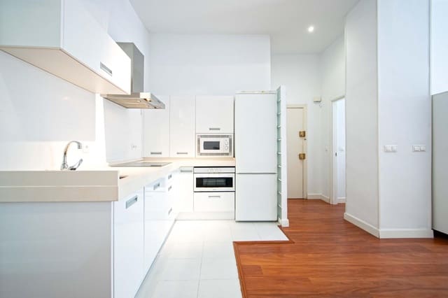 1 makuuhuone Huoneisto myytävänä paikassa Sevilla kaupunki - 275 000 € (Ref: 10043116)