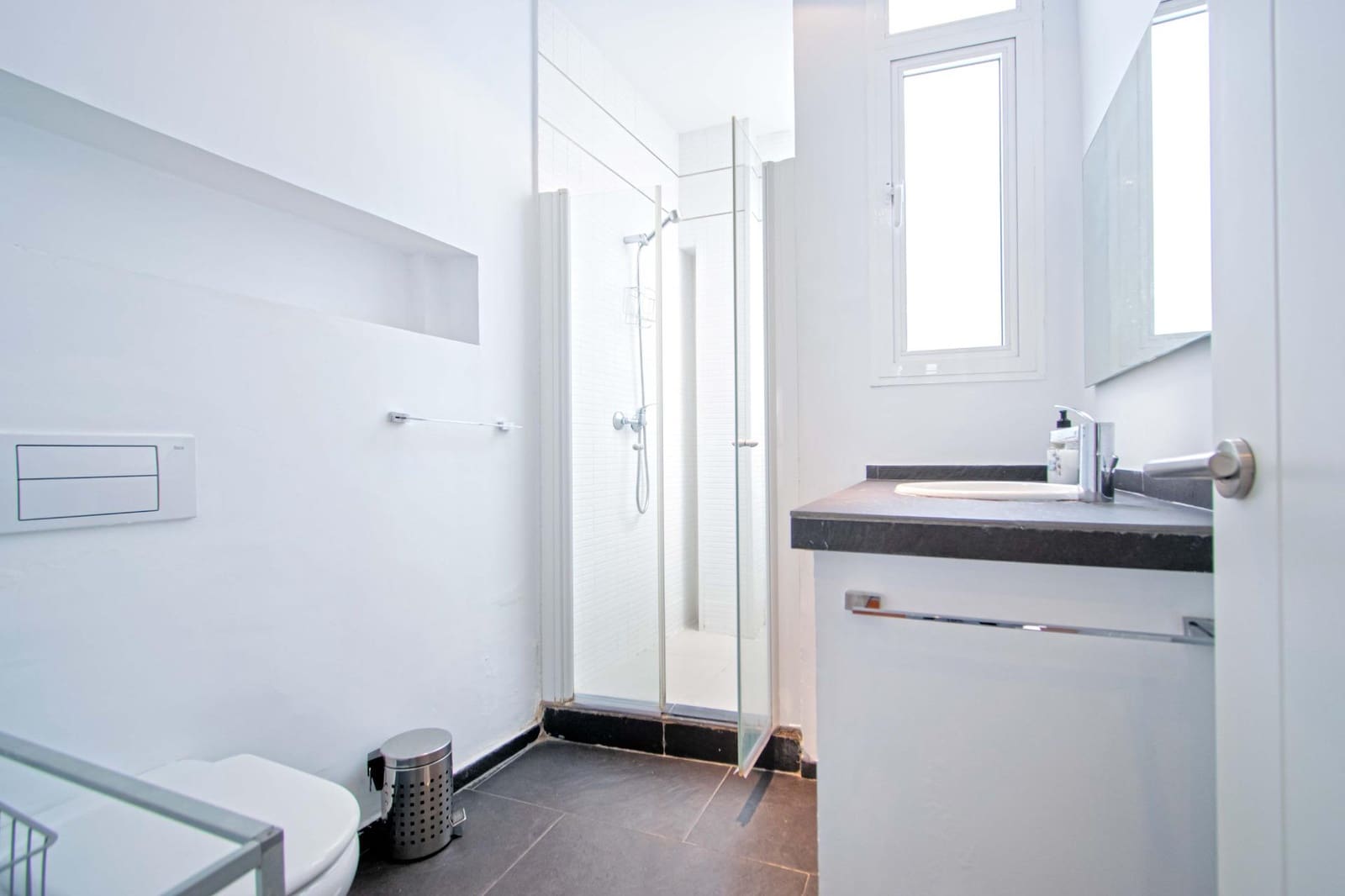 1 Zimmer Apartment zu verkaufen in Sevilla Stadt - 275.000 € (Ref: 10043116)