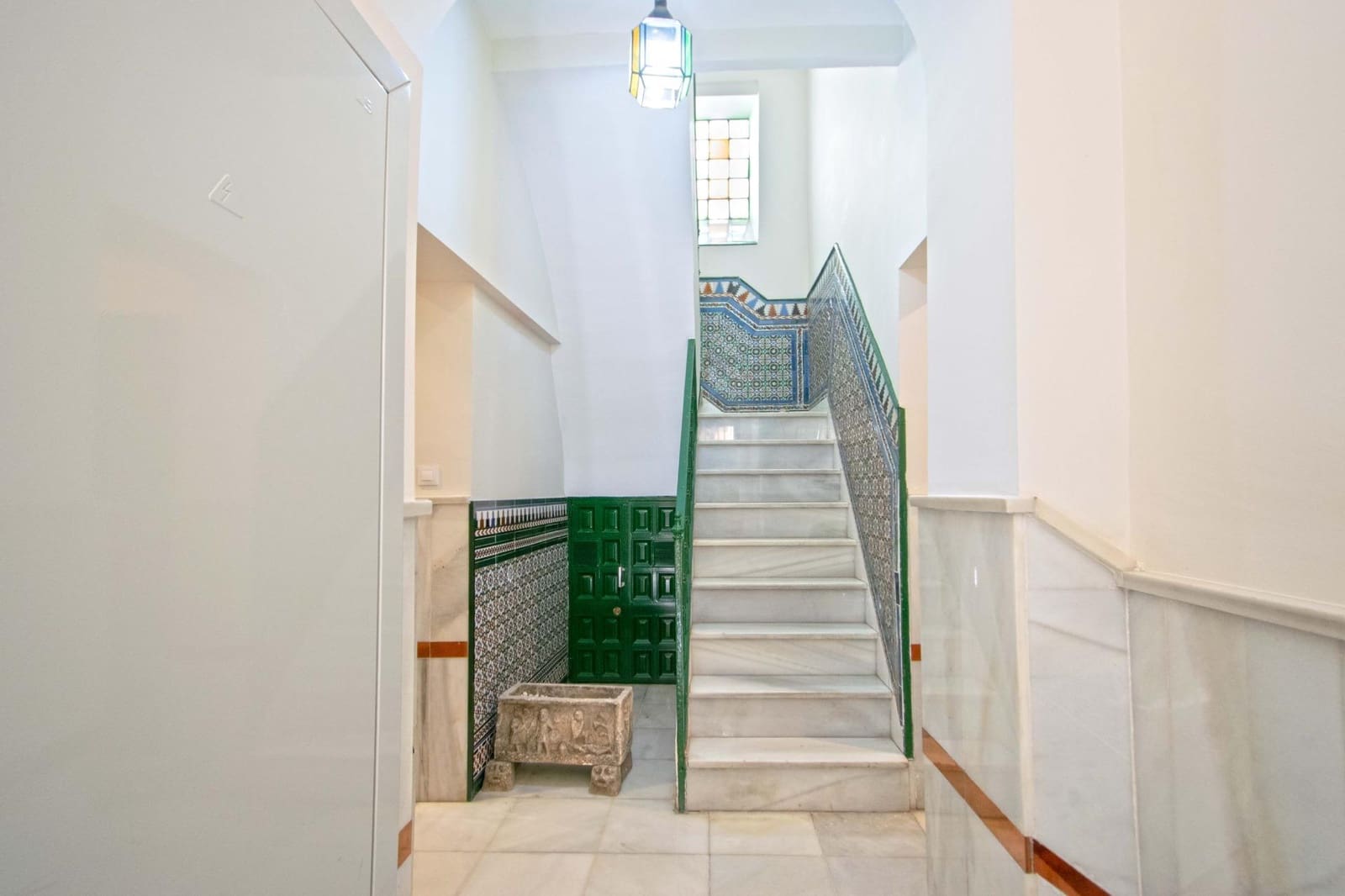 1 Zimmer Apartment zu verkaufen in Sevilla Stadt - 275.000 € (Ref: 10043116)